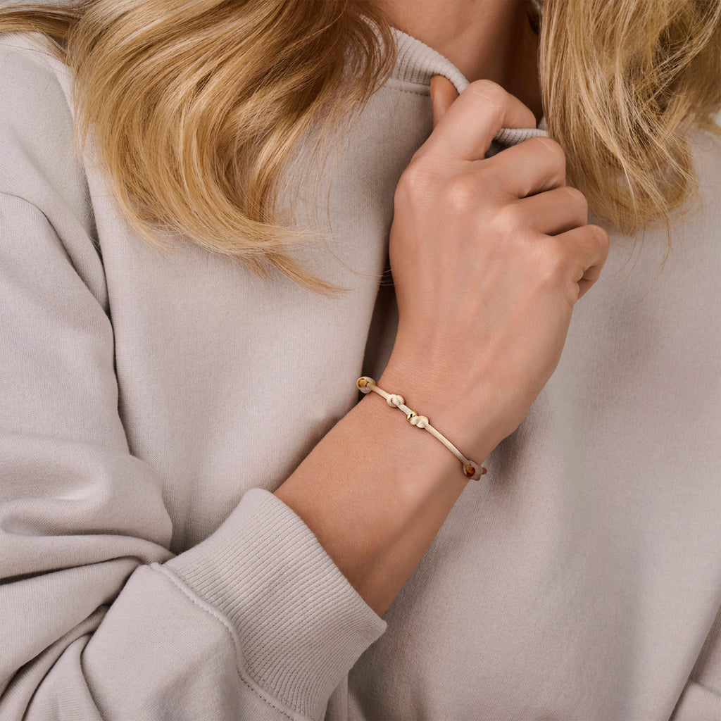Satijn Armband Mini Beige detail
