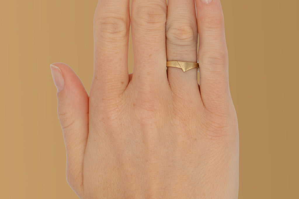 ArchiH2144Hand