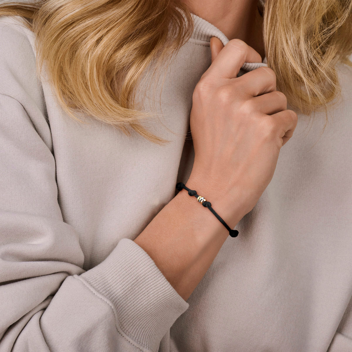 Satijn Armband Trio Tricolor detail